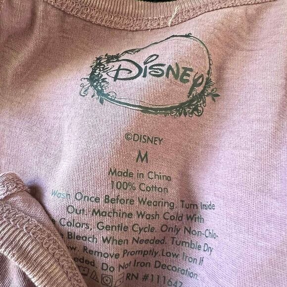 Disney's Lion King Tank Top "Hakuna Matata" mauve pink Simba Timon Pumbaa size M - Picture 3 of 10